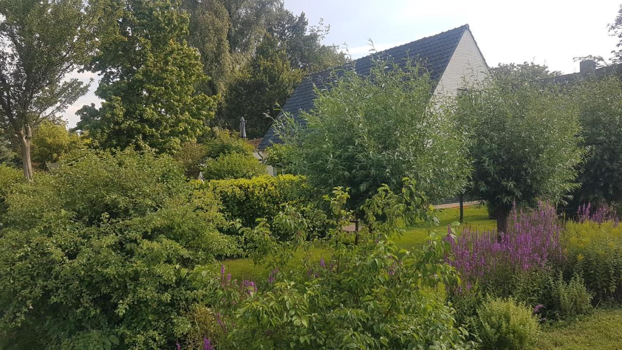 Zonnig Appartement Maasbommel. ภายนอก รูปภาพ
